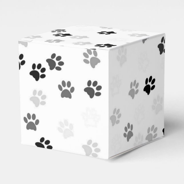 Paw Prints Party Favour Box for Dog Lovers (Front Side)