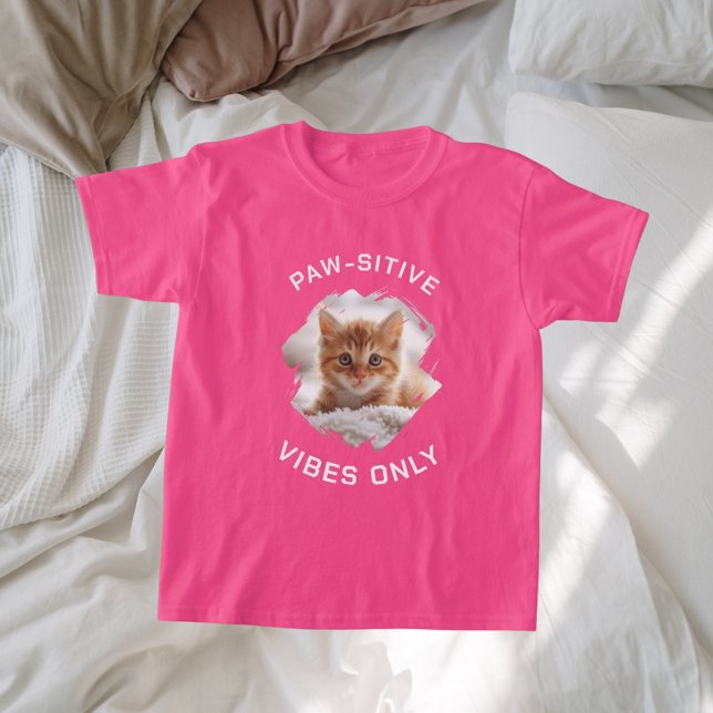 Paw-sitive vibes only cat photo girl pink T-Shirt (Creator Uploaded)
