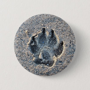 PAWPRINT IN THE SAND 6 CM ROUND BADGE