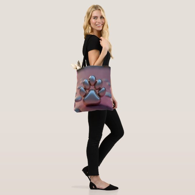 'Paws and Relax' tote bag (On Model)