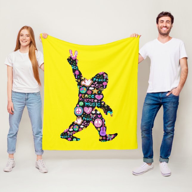 Peace Love Bigfoot Hippie Funny Bigfoot Lover      Fleece Blanket (In Situ)