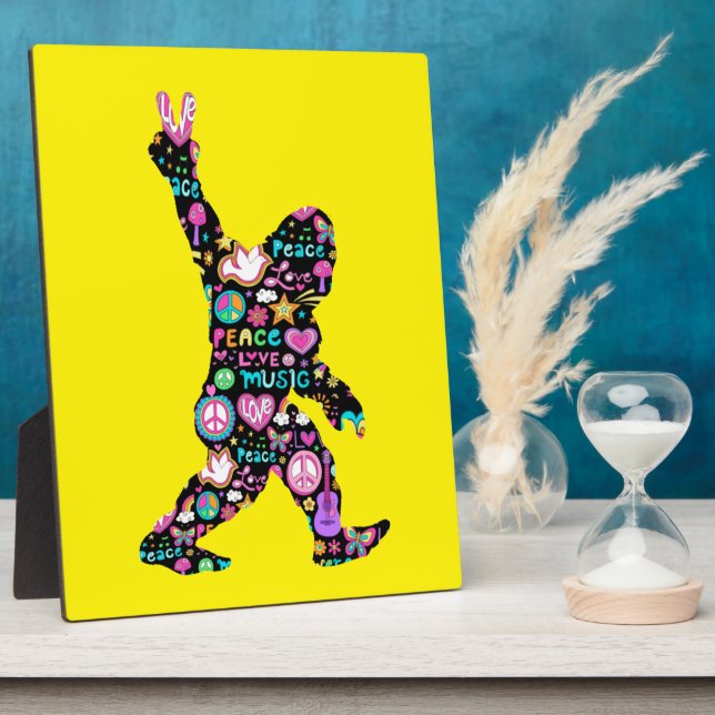 Peace Love Bigfoot Hippie Funny Bigfoot Lover Plaque (Side)