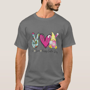 Peace Love Happy Easter Gnomes Hug Eggs Hunting Fu T-Shirt