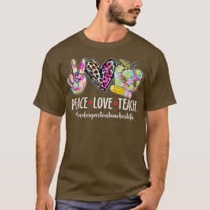 Peace Love Teach Leopard Apple Kindergarten Teache T-Shirt
