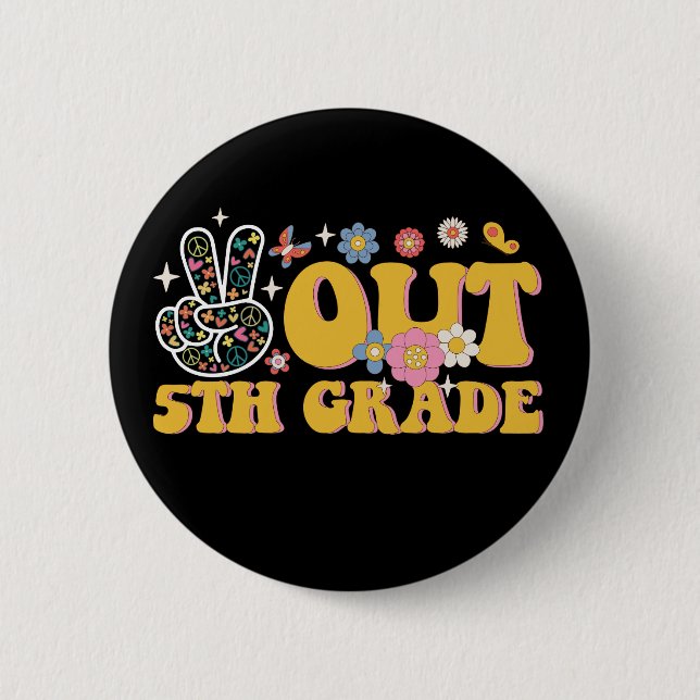 Peace Out 5th Grade Groovy Last Day Of School 6 Cm Round Badge (Front)