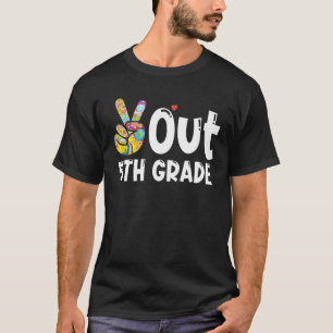 Peace Out 5Th Grade Last Day Of School 5Th Grade G T-Shirt