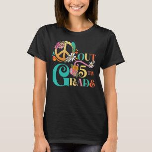 Peace Out Fifth Grade  Last Day Of School 5th Grad T-Shirt