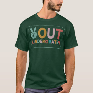 Peace Out Kindergarten Cute Graduation Class Of 20 T-Shirt