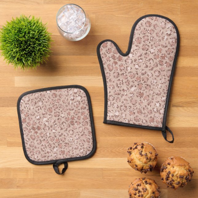 Peach Cream Blush Leopard Print Glitter            Oven Mitt & Pot Holder Set (Top Down)