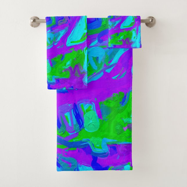 Peacock Abstract Watercolors Bath Towel Set (Insitu)