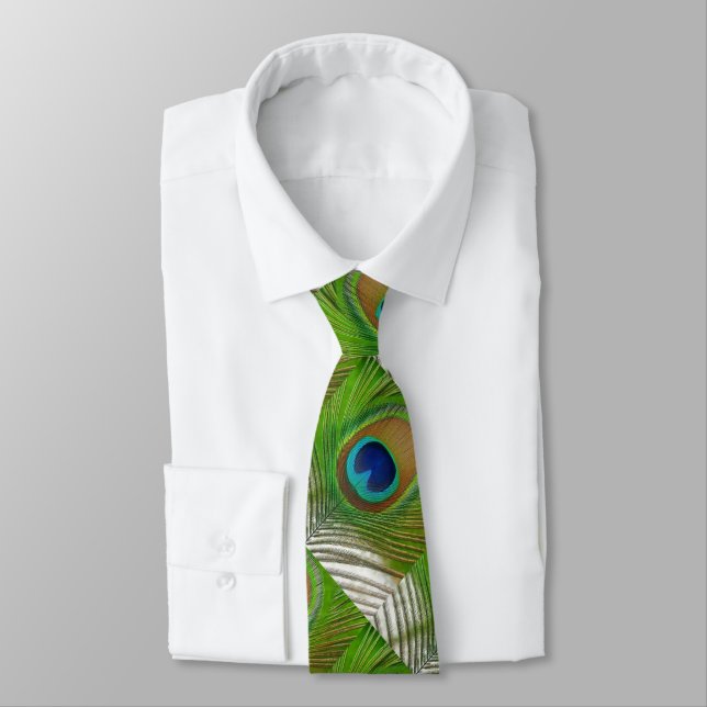 Peacock Feather Tie (Tied)