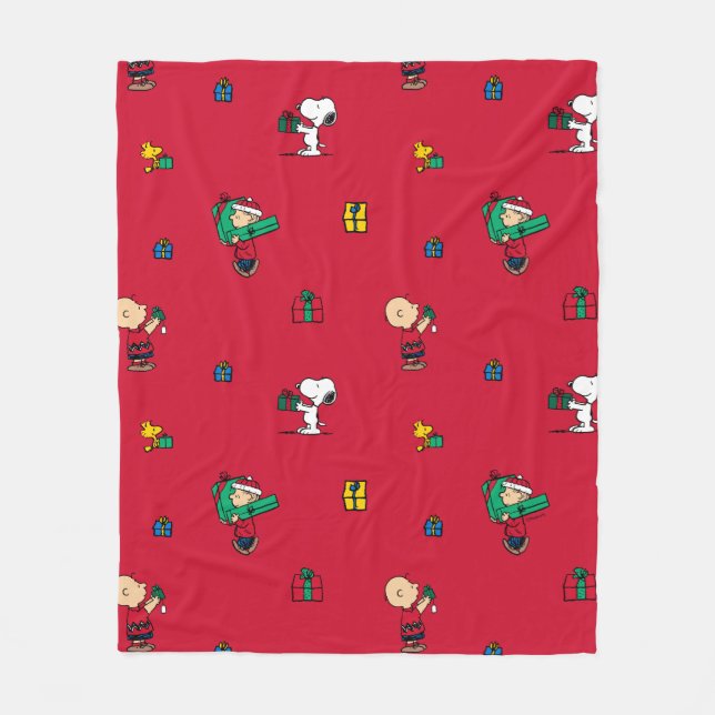 Peanuts | Christmas Gift Giving Red Fleece Blanket (Front)