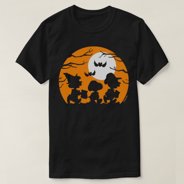 Peanuts Halloween Trick Or treat Silhouettes  T-Shirt (Design Front)
