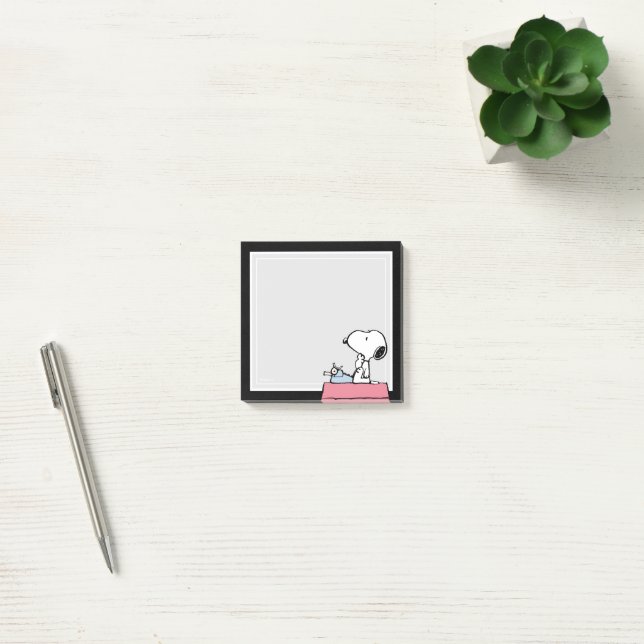 Peanuts | Snoopy at the Typewriter Post-it Notes (Office)