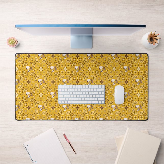 Peanuts | Snoopy Bandanna Cowboy Desk Mat (Office 1)