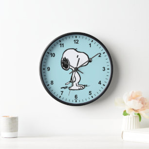 Peanuts   Snoopy Clock