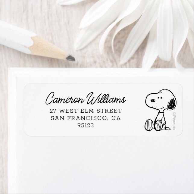 PEANUTS | Snoopy on Black White Comics (Insitu)