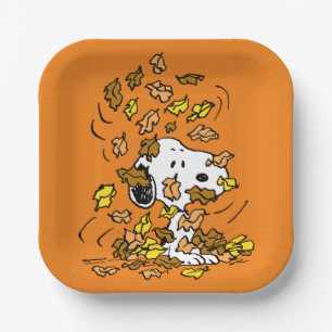 Peanuts Snoopy Pile of Leaves Paper Plate