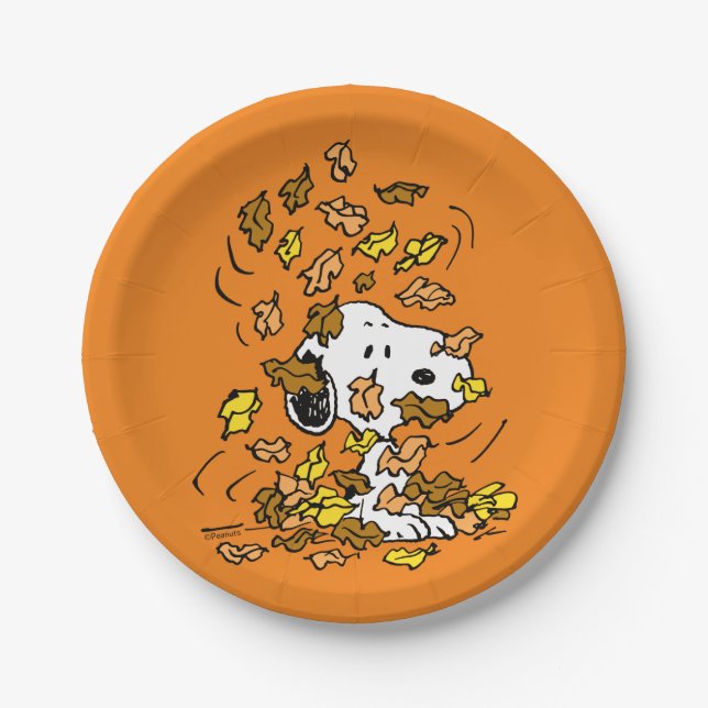 Peanuts | Snoopy Pile of Leaves Paper Plate (Front)