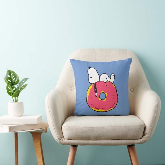 Peanuts | Snoopy Pink Doughnut Cushion (Chair)