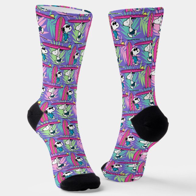 Peanuts | Snoopy Purple Surf Pattern Socks (Angled)