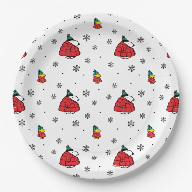 Peanuts | Snoopy Red Puffer Jacket Paper Plate (Front)