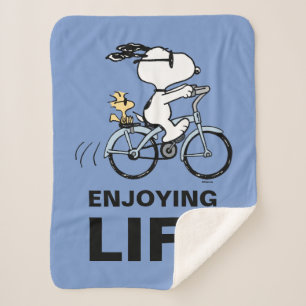 Peanuts   Snoopy & Woodstock Bicycle Pet Sherpa Blanket
