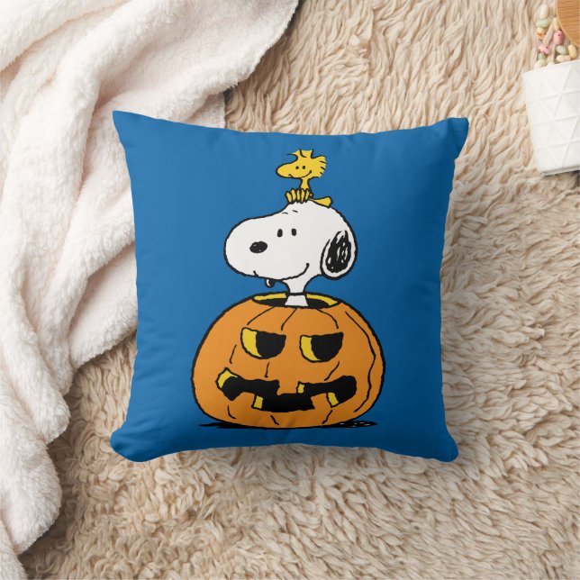 Peanuts | Snoopy & Woodstock Pop-up Pumpkin Cushion (Blanket)