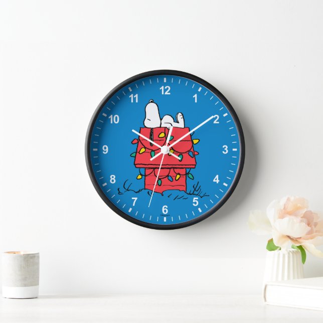 Peanuts | Snoopy's Dog House With Lights Clock (Home)
