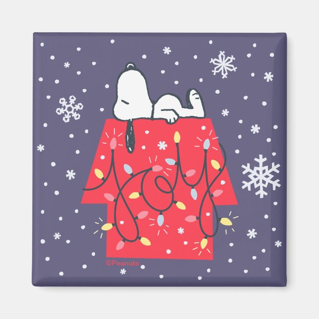 Peanuts | Snoopy's Holiday Dreamer Magnet (Front)
