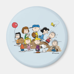 Peanuts   The Gang at the Pitcher's Mound Magnet