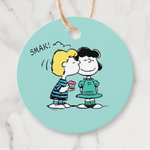 Peanuts Valentine's Day Lucy & Schroeder Kiss Favour Tags