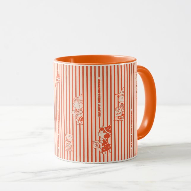 Peanuts | Vintage Happy Halloween Pattern Mug (Front Right)