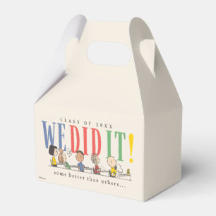 Peanuts We Did It Graduation Funny Quote Snoopy Favour Box
