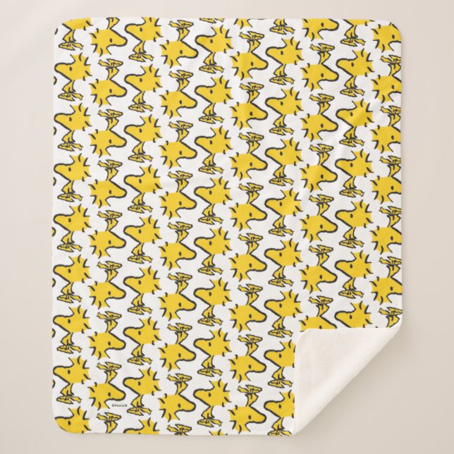 Peanuts | Woodstock Pattern Sherpa Blanket (Front)