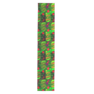 Pedaços coloridos, círculos e formas arredondadas. medium table runner