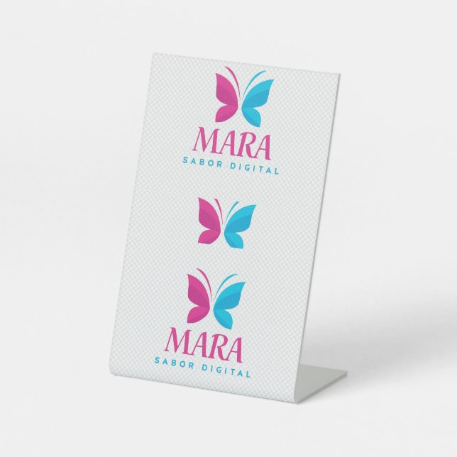 Pedestal MARA – Edición Sabor Digital Pedestal Sign (Front)