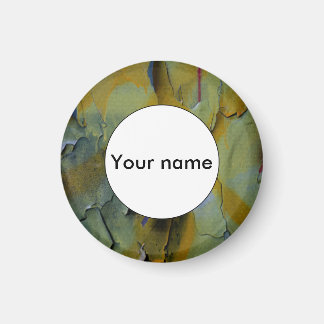 Peeling paint magnet