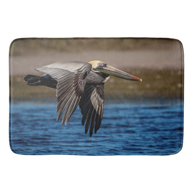 Pelican in flight bath mat (Front)