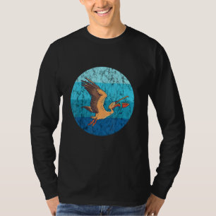 Pelican Vintage Retro Fish Catch Tropical Bird Ani T-Shirt