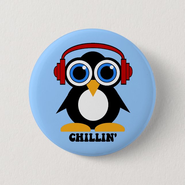 penguin chillin 6 cm round badge (Front)