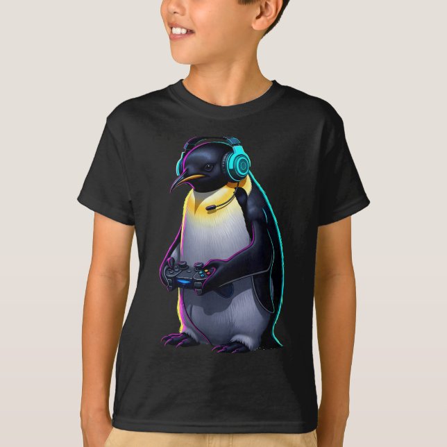 Penguin Gaming Animal Video Games Funny Penguin  T-Shirt (Front)