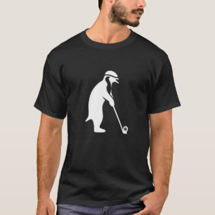 Penguin playing golf cartoon golfer funny T-Shirt