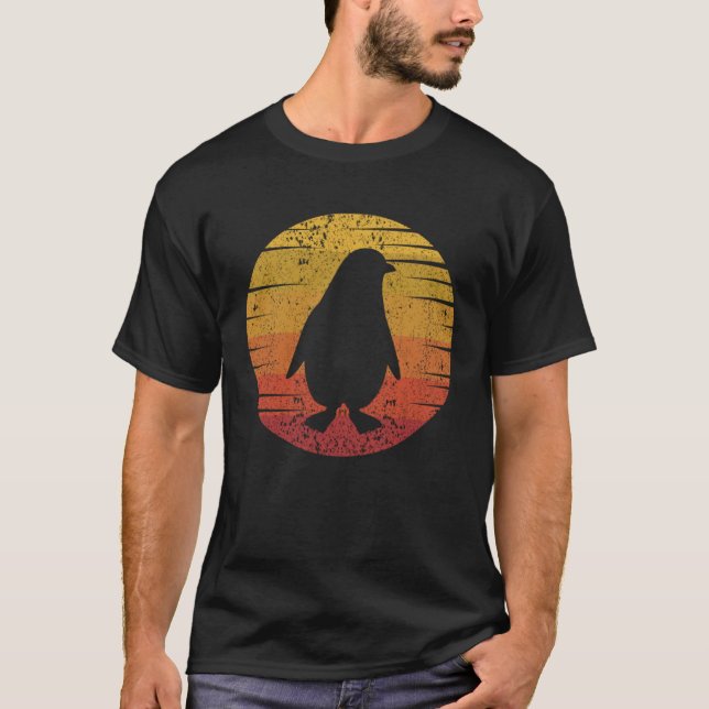 Penguin Retro Sunset Penguin Animal Zookeeper T-Shirt (Front)