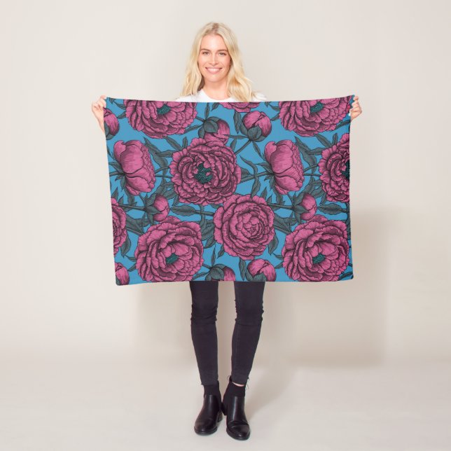 Peony garden fleece blanket (In Situ)