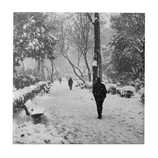 People at park in snowy winter day tile (Front)