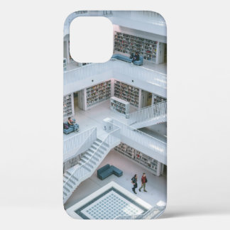 PEOPLE WALKING INSIDE LIBRARY iPhone 12 CASE