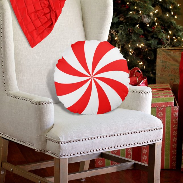 Peppermint Swirl Red White Round Cushion (Creator Uploaded)