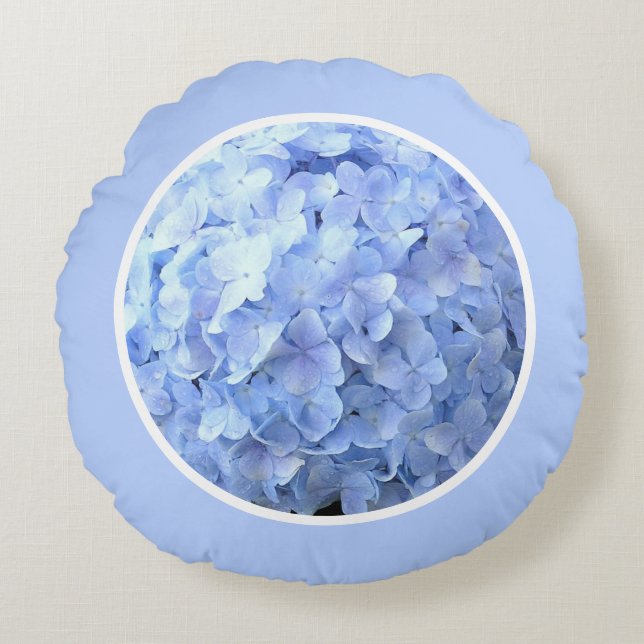 PERIWINKLE BLUE HYDRANGEA ROUND PILLOW (Front)