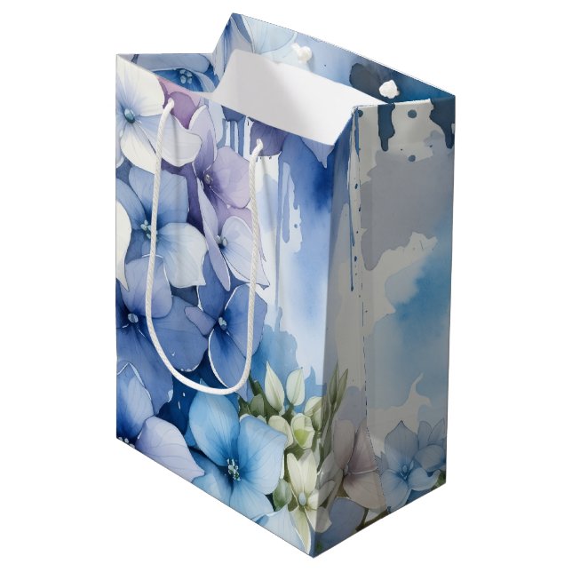 Periwinkle Hydrangea Easter Medium Gift Bag (Front Angled)